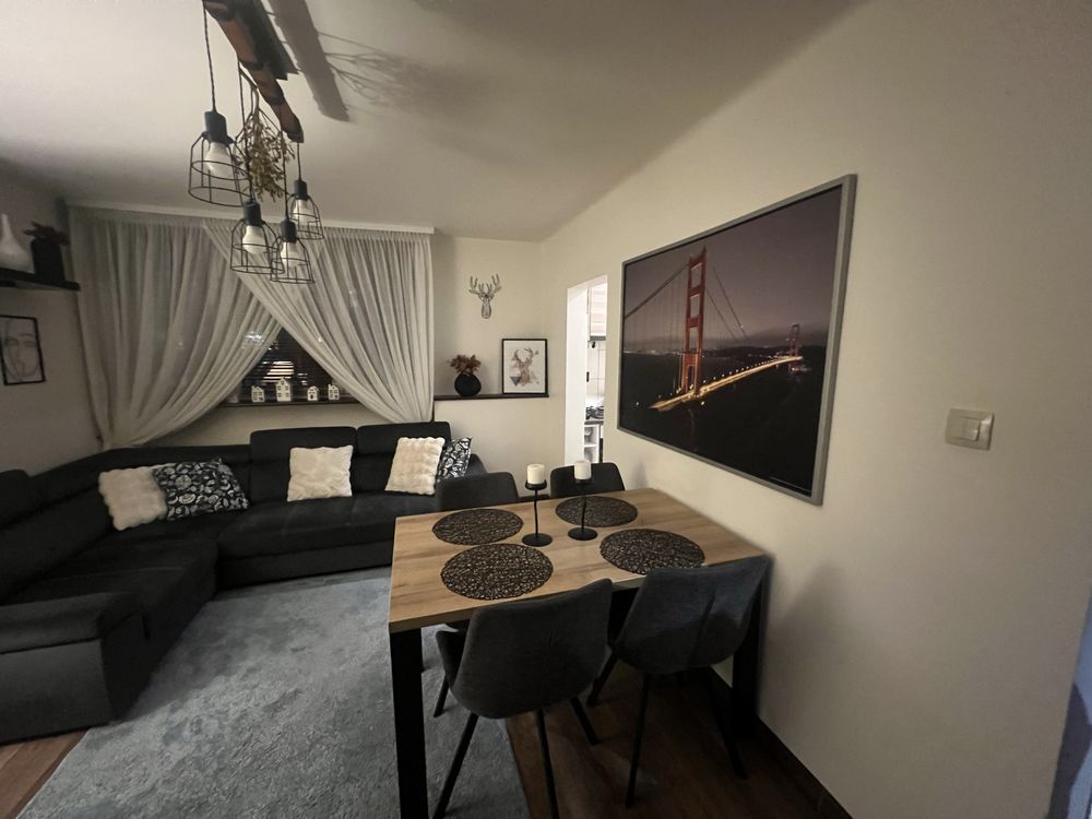 Mieszkanie 3-pokojowe Łódź Górna. Zdjęcie 1