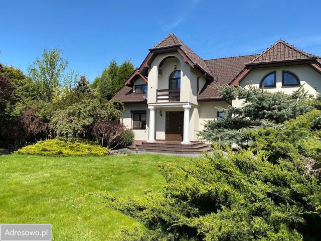 dom wolnostojący, 6 pokoi Kłopot. Zdjęcie 1