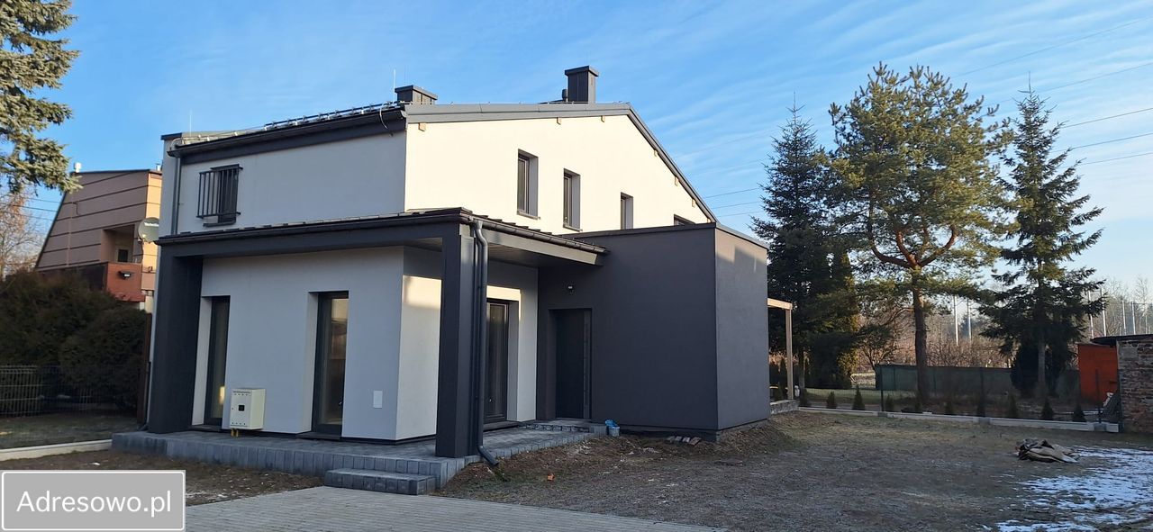 dom wolnostojący, 4 pokoje Sosnowiec Juliusz