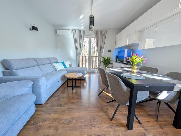 Mieszkanie 3-pokojowe Marki, ul. Grunwaldzka. Zdjęcie 1