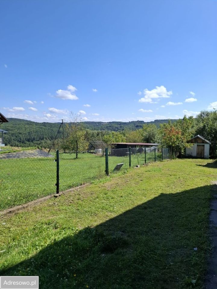 dom wolnostojący, 3 pokoje Hucisko Jawornickie. Zdjęcie 2