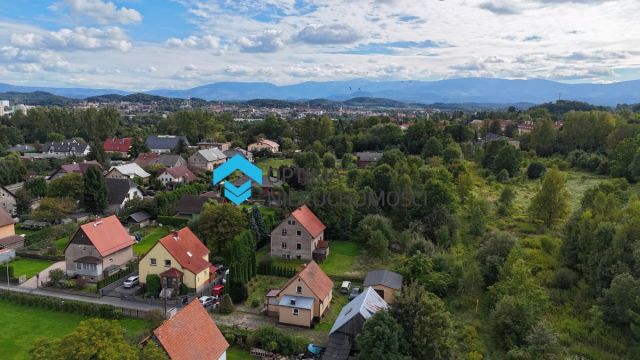 dom wolnostojący, 5 pokoi Jeżów Sudecki. Zdjęcie 1