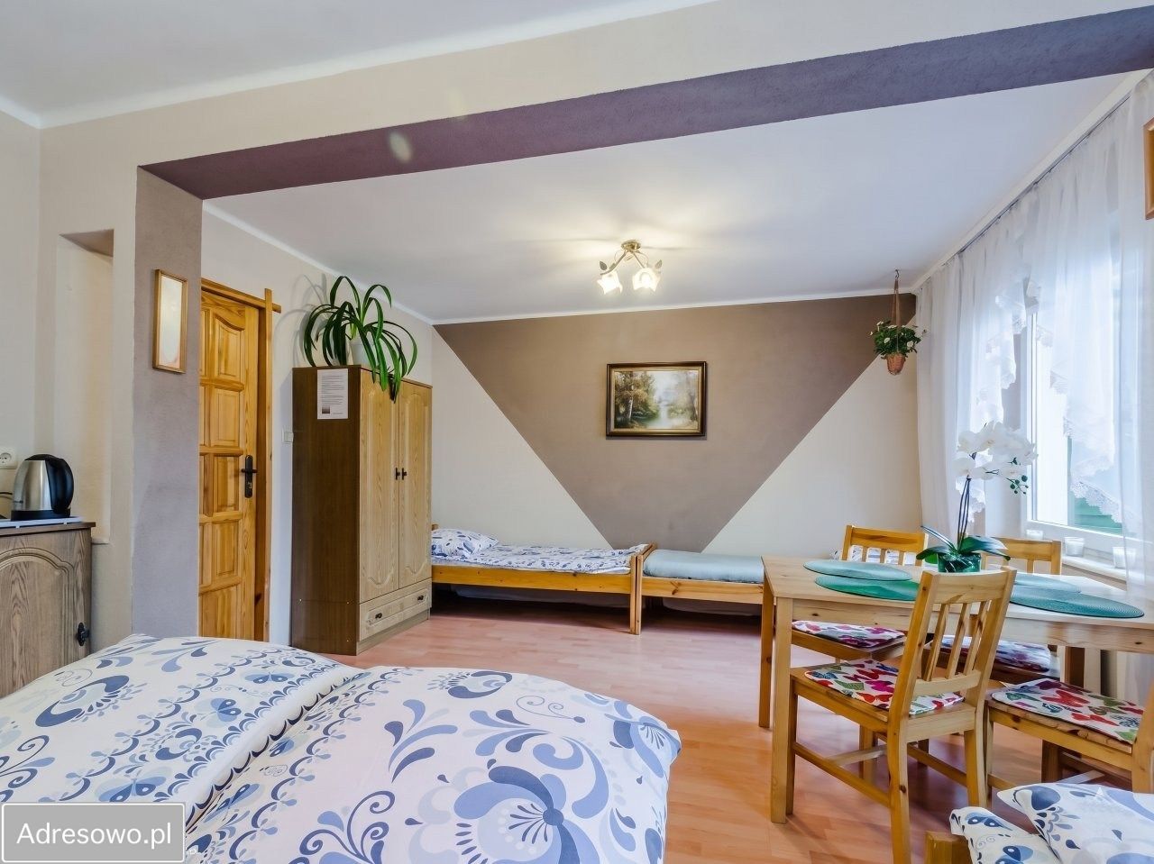 bliźniak, 10 pokoi Karwia. Zdjęcie 5