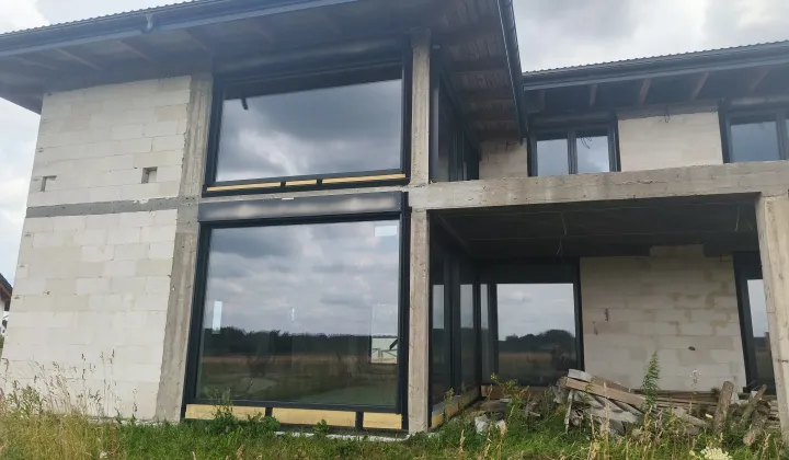 dom wolnostojący, 4 pokoje Sobolewo, ul. Cyklistów