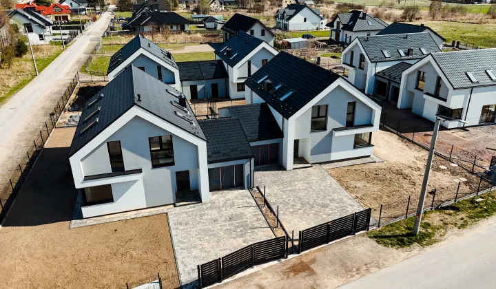 bliźniak, 5 pokoi Masłów Pierwszy, ul. Foliowa