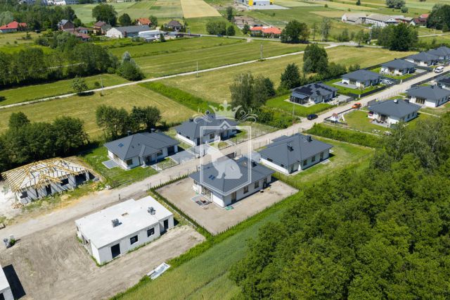 dom wolnostojący, 4 pokoje Wiktorów, ul. Kraszewska. Zdjęcie 4