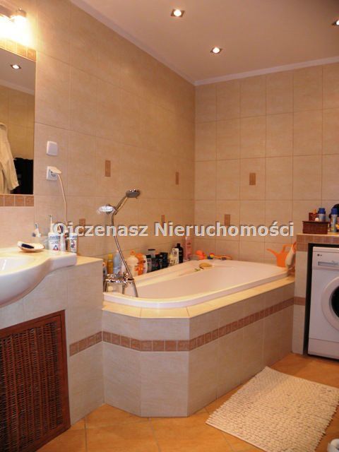 Mieszkanie 3-pokojowe Bydgoszcz Śródmieście. Zdjęcie 4