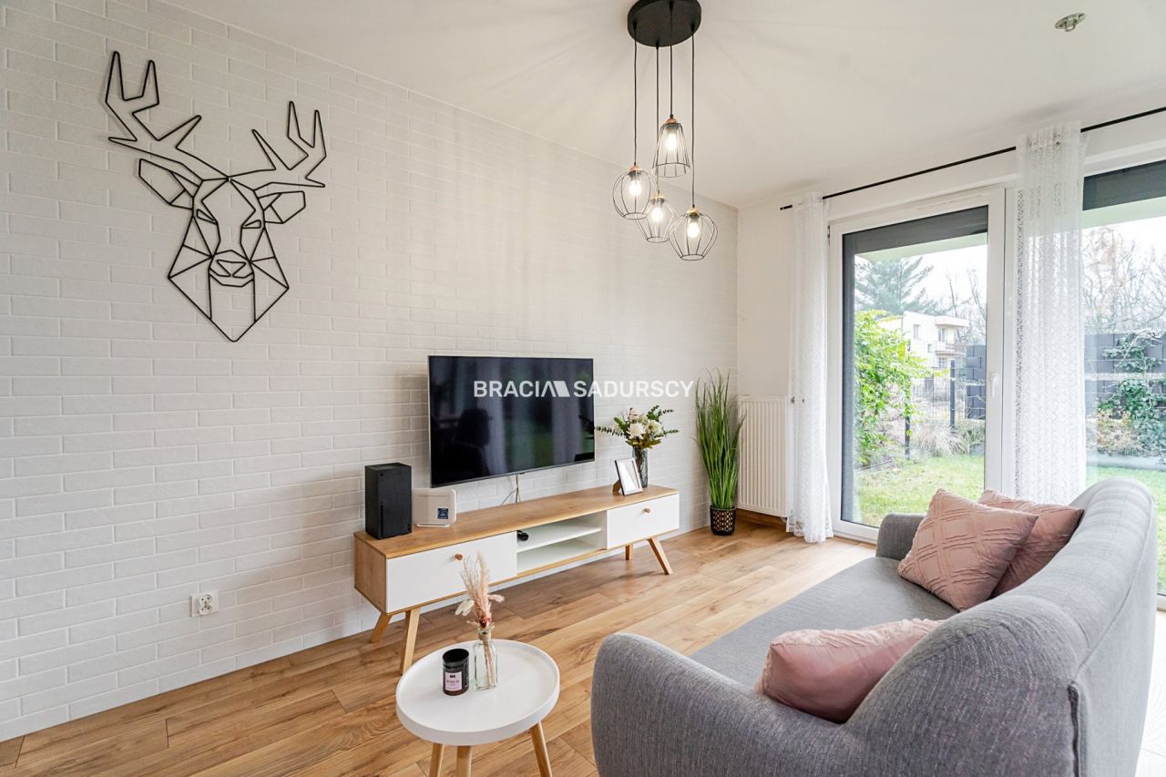 Mieszkanie 5-pokojowe Kraków, ul. ks. Stanisława Truszkowskiego. Zdjęcie 3