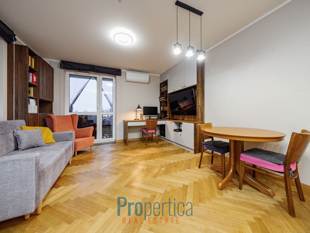 Mieszkanie 4-pokojowe Warszawa Rembertów, ul. Chełmżyńska. Zdjęcie 4