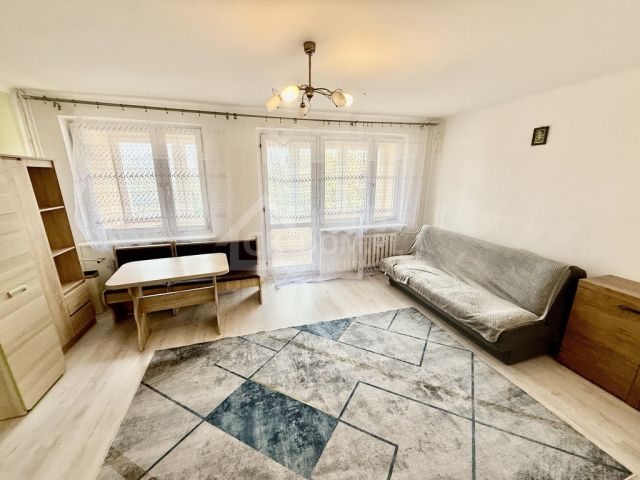 Mieszkanie 3-pokojowe Kielce, ul. Nowowiejska. Zdjęcie 1