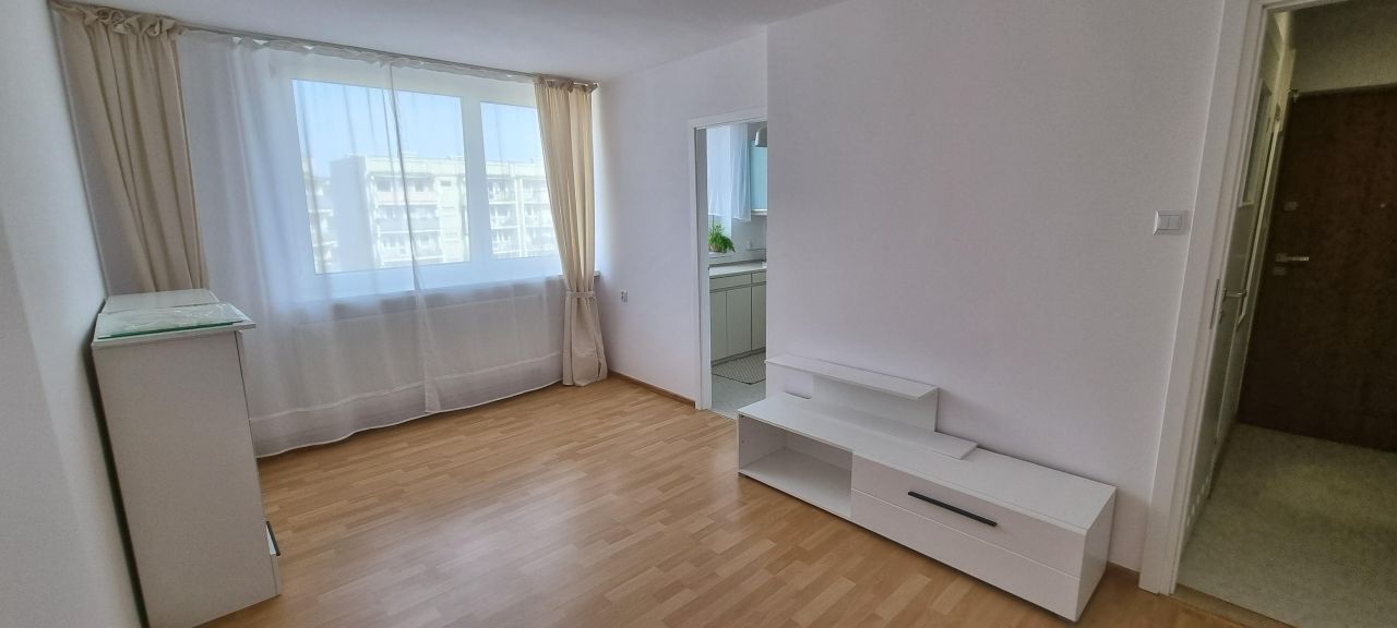 Mieszkanie 3-pokojowe Katowice Kostuchna, ul. Jana Filaka