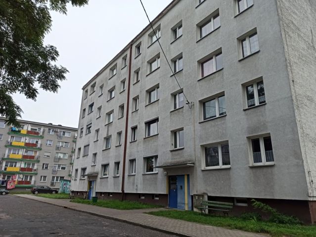 Mieszkanie 3-pokojowe Zawadzkie. Zdjęcie 1