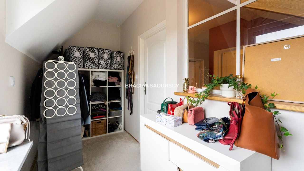 dom szeregowy, 6 pokoi Kraków Zwierzyniec, ul. Jesionowa. Zdjęcie 23