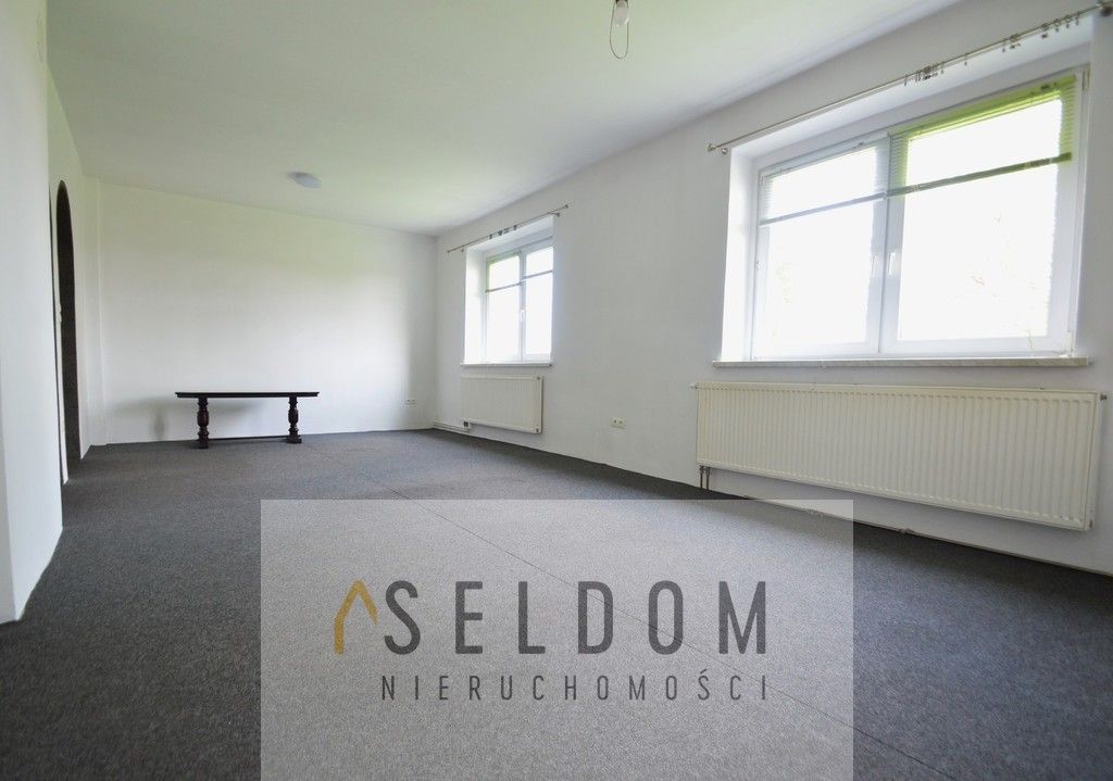 dom wolnostojący, 3 pokoje Schodnia, ul. ks. Piotra Gołąba. Zdjęcie 3