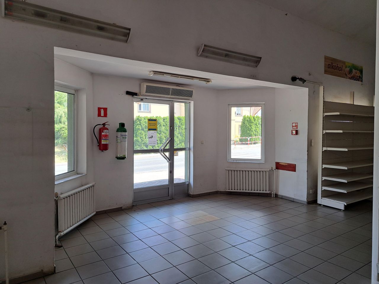 Lokal Oborniki Śląskie Centrum, ul. Marii Skłodowskiej-Curie. Zdjęcie 8