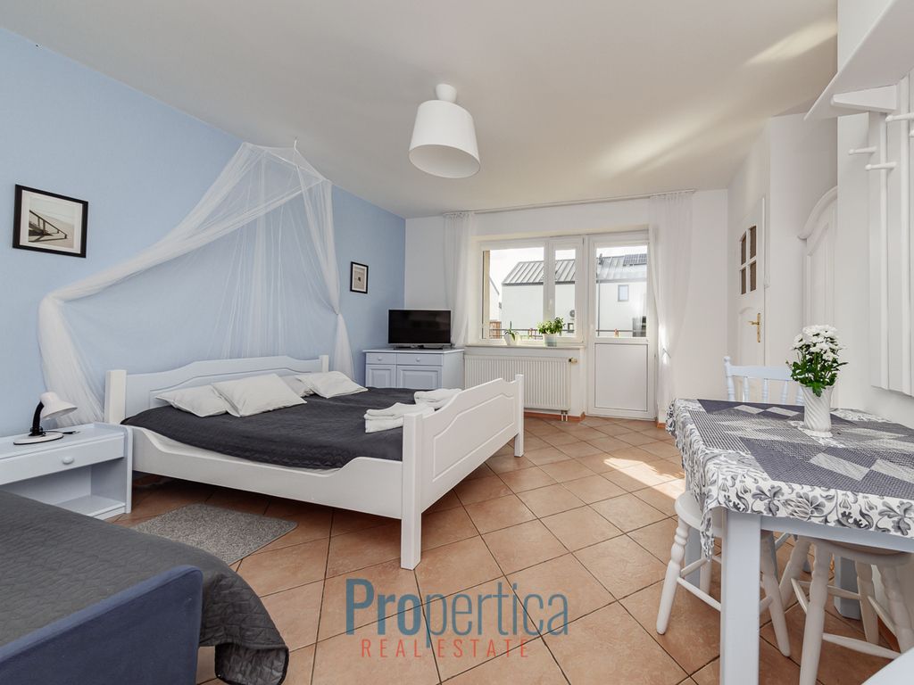 dom wolnostojący, 12 pokoi Władysławowo Cetniewo, ul. Skautów. Zdjęcie 7