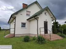 dom wolnostojący, 4 pokoje Ochudno. Zdjęcie 1