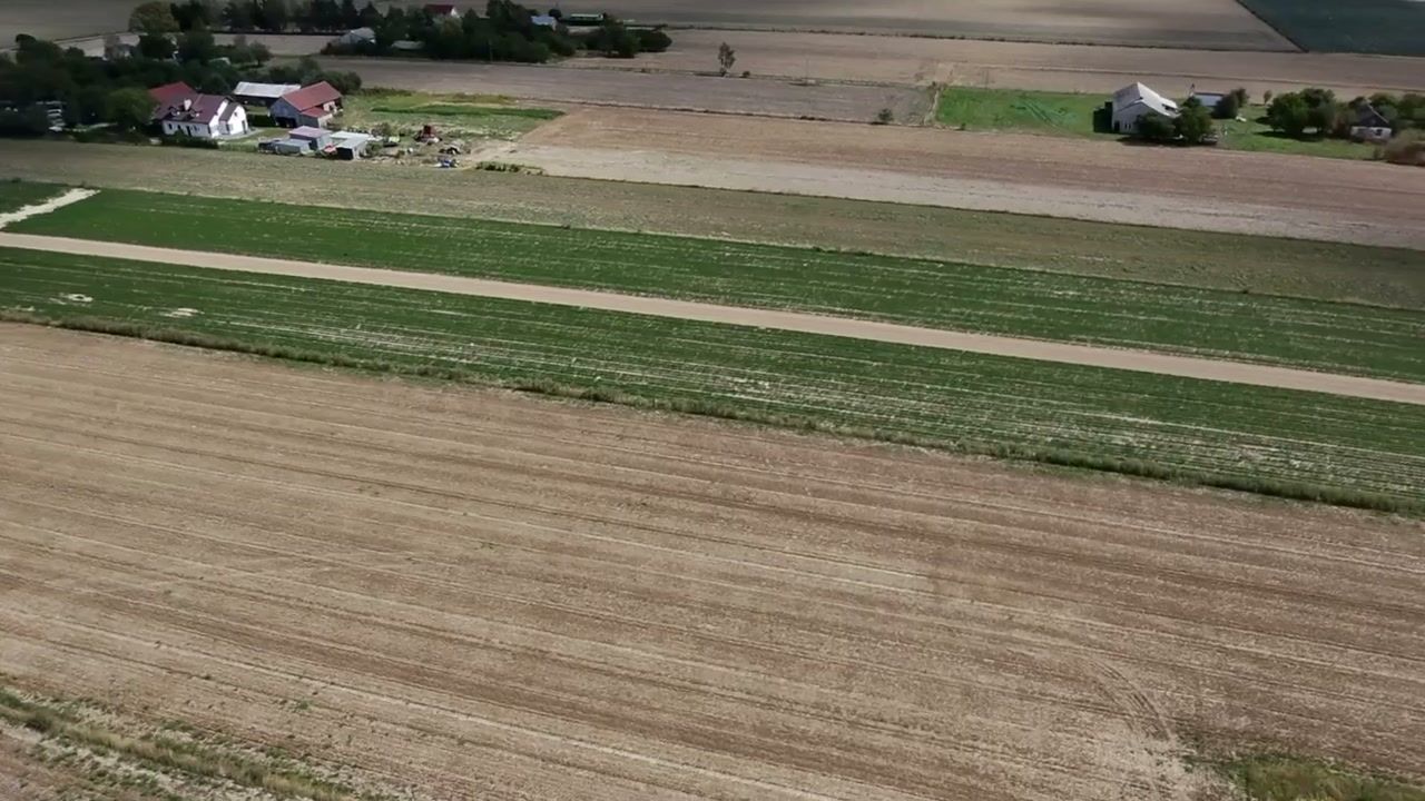 Działka budowlana Baszki. Zdjęcie 4