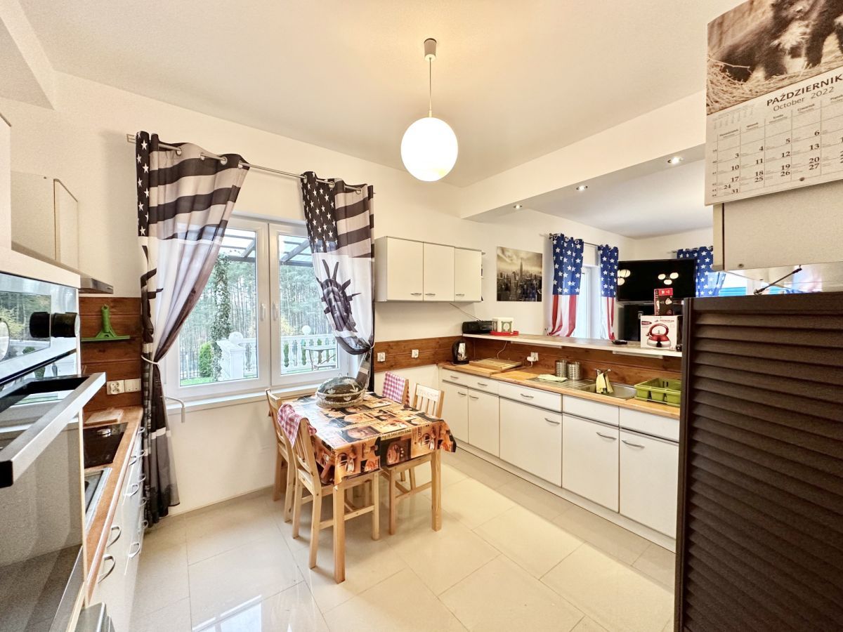 dom wolnostojący, 10 pokoi Bojano. Zdjęcie 10