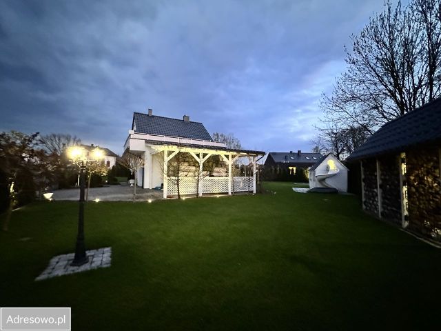 dom wolnostojący, 5 pokoi Konin Laskówiec, ul. Fabiana Frankiewicza. Zdjęcie 1