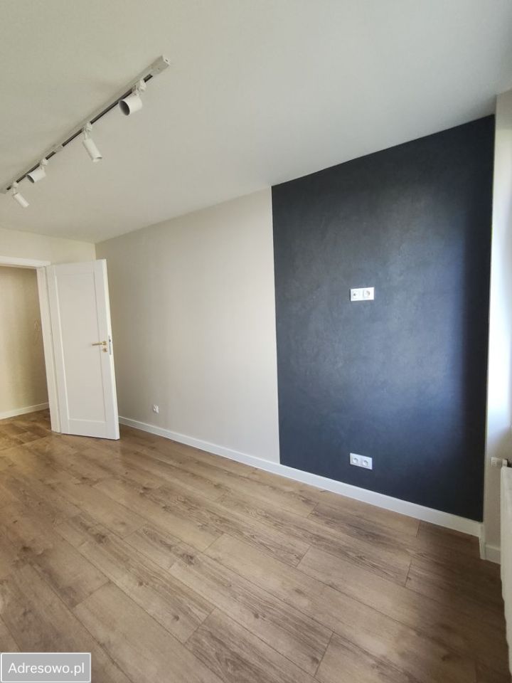 Mieszkanie 4-pokojowe Częstochowa Tysiąclecie, ul. Obrońców Westerplatte. Zdjęcie 4