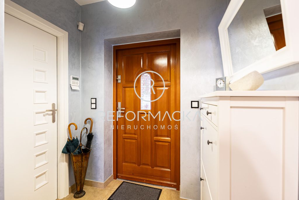 dom wolnostojący, 6 pokoi Stobierna. Zdjęcie 9