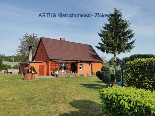 dom wolnostojący, 3 pokoje Mały Buczek. Zdjęcie 1