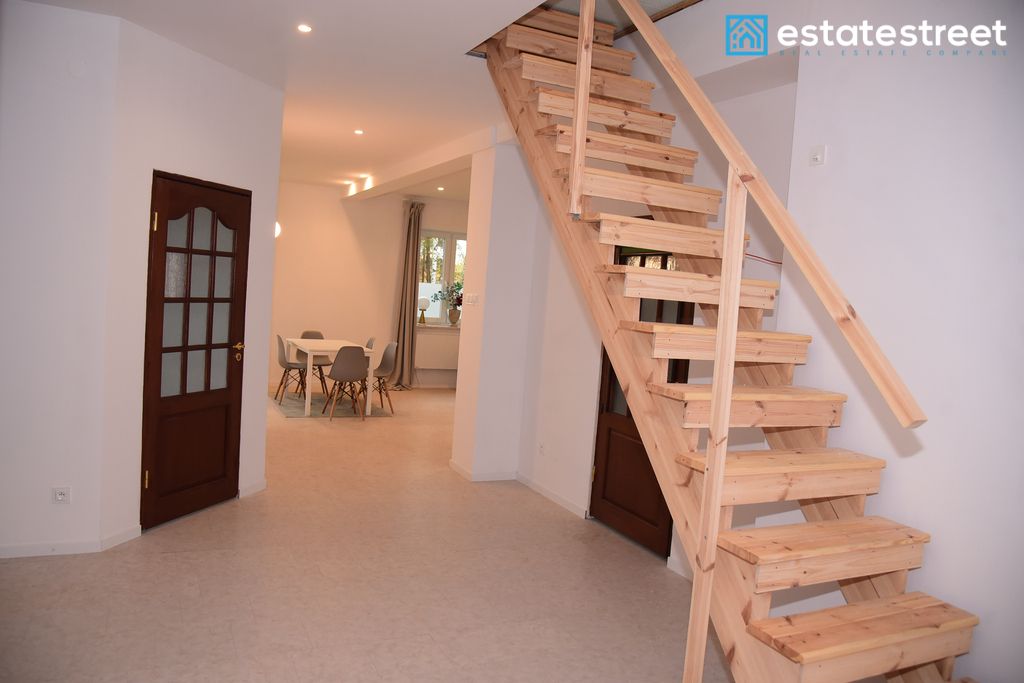 dom wolnostojący, 5 pokoi Jesionka, ul. Prosta. Zdjęcie 7