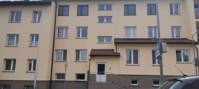 Mieszkanie 3-pokojowe Grybów Śródmieście, ul. Jakubowskiego. Zdjęcie 1