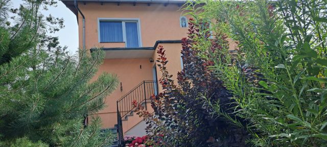 dom wolnostojący, 7 pokoi Księginice, ul. Podolska. Zdjęcie 9