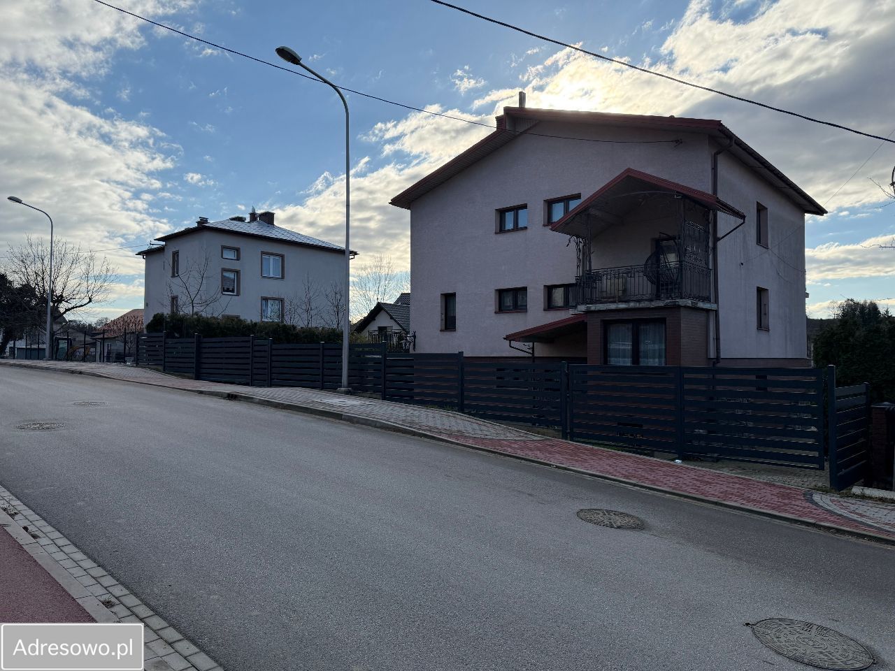 dom wolnostojący, 9 pokoi Sanok Dąbrówka Ruska, ul. Wincentego Witosa. Zdjęcie 4