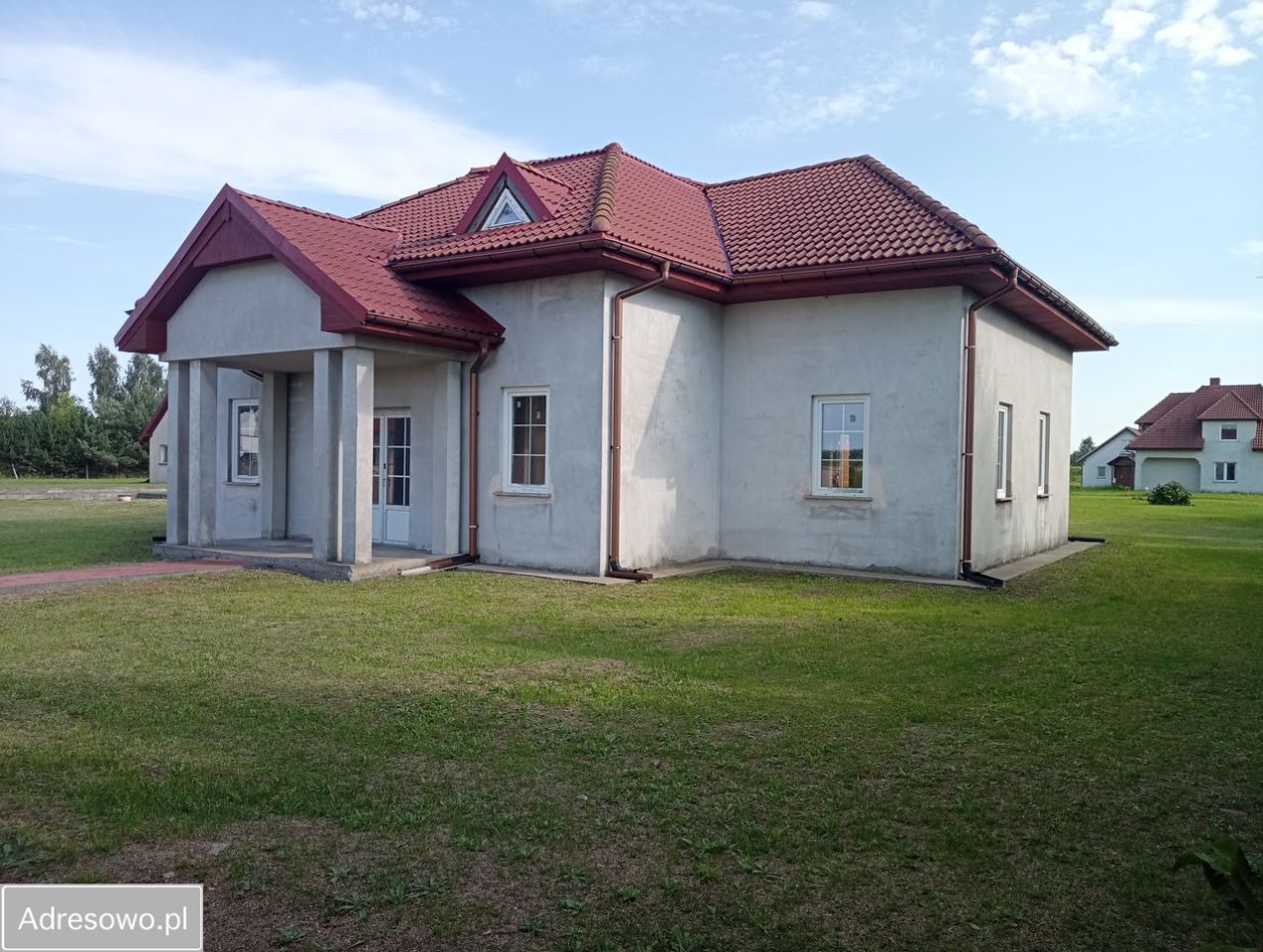 dom wolnostojący, 6 pokoi Krępice, ul. Brzozowa