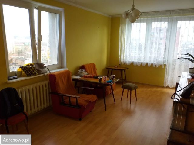 Mieszkanie 3-pokojowe Gdynia Chylonia, ul. Lubawska. Zdjęcie 1