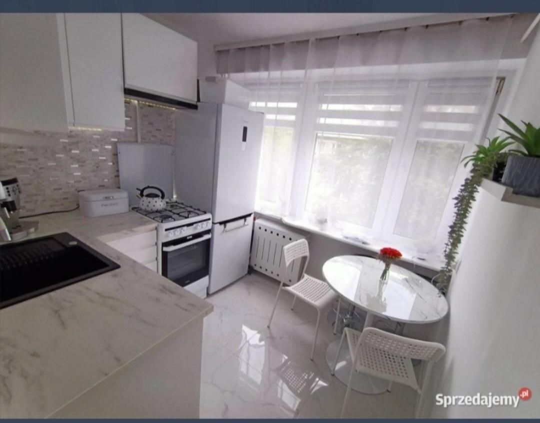 Mieszkanie 3-pokojowe Radomsko, ul. Piastowska