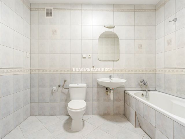 Mieszkanie 1-pokojowe Kraków Bieżanów, ul. Podłęska. Zdjęcie 26