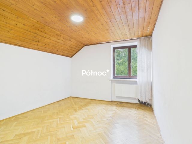 dom wolnostojący, 8 pokoi Zakręt. Zdjęcie 4