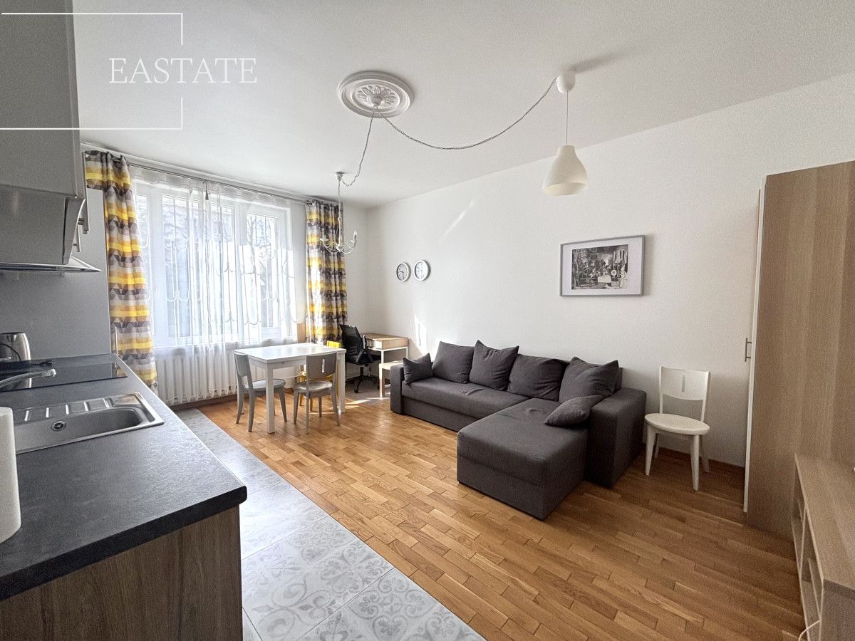 Mieszkanie 2-pokojowe Warszawa Mokotów, ul. Fryderyka Joliot-Curie. Zdjęcie 2