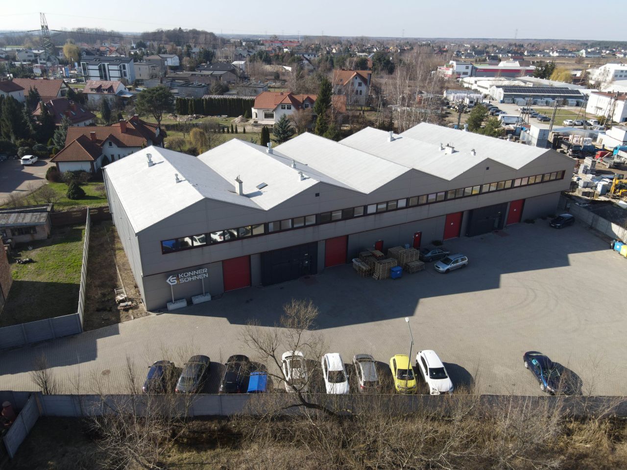 Hala/magazyn Stare Babice. Zdjęcie 2