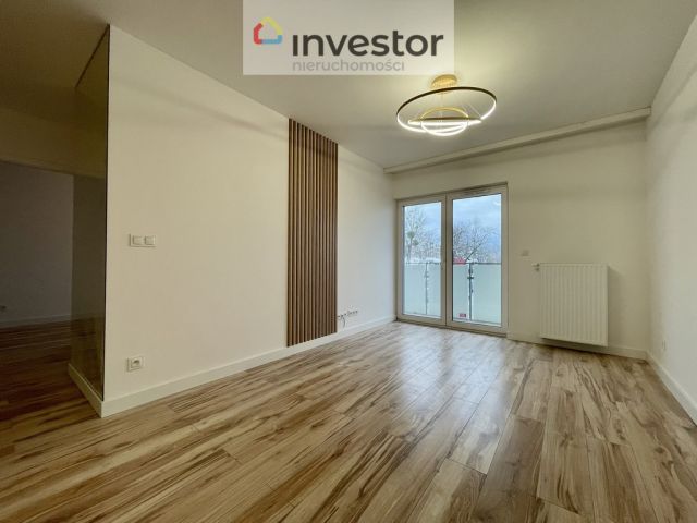 Mieszkanie 3-pokojowe Poznań Podolany, ul. Jasielska. Zdjęcie 1