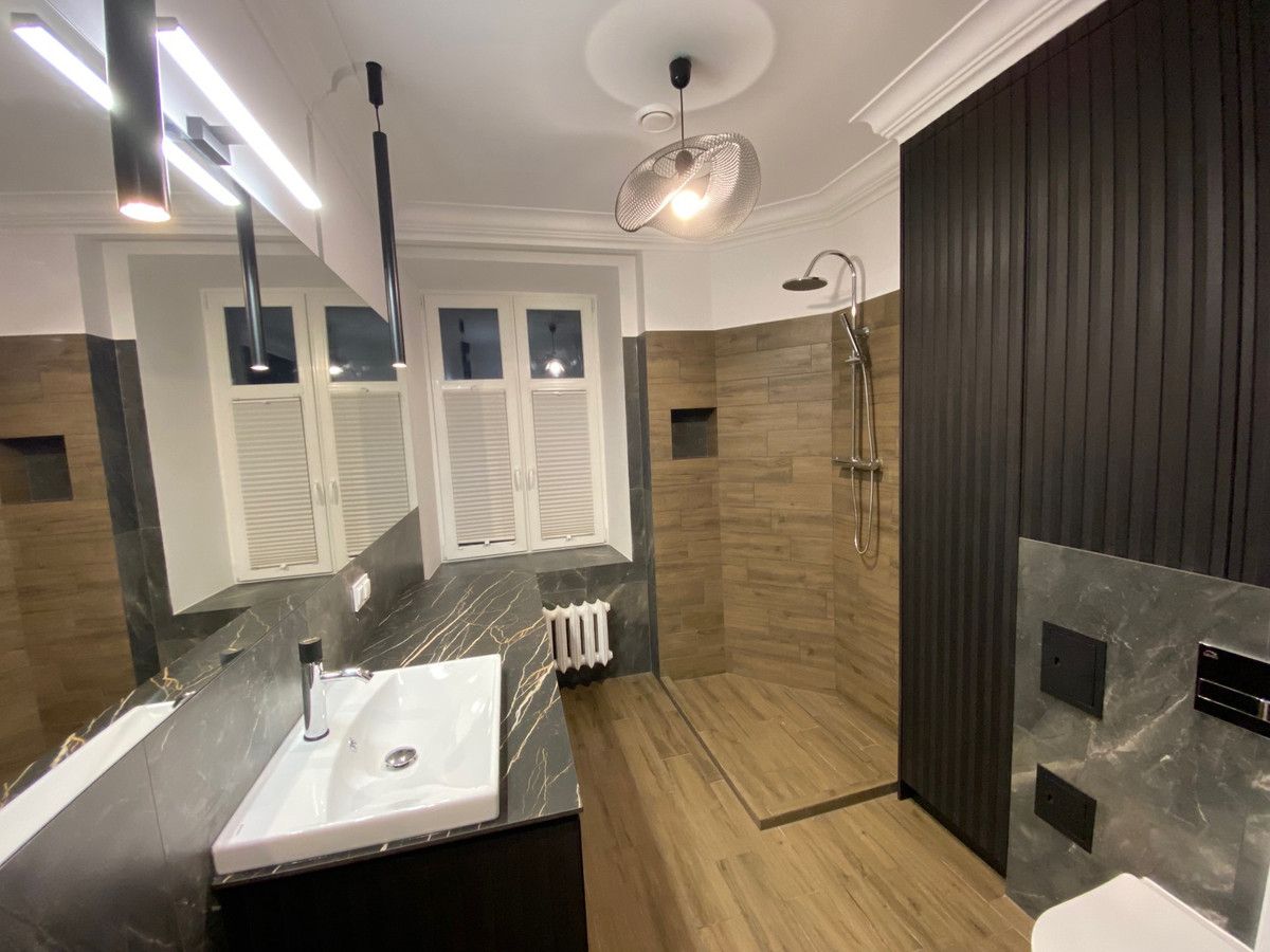 Mieszkanie 3-pokojowe Kielce Centrum, pl. Wolności. Zdjęcie 5