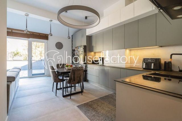 Mieszkanie 4-pokojowe Kolonia Brużyca, ul. Czesława Niemena. Zdjęcie 4