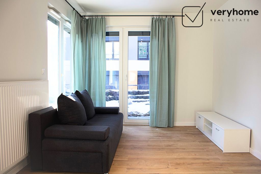 Mieszkanie 2-pokojowe Kraków, ul. Stefana Banacha. Zdjęcie 2