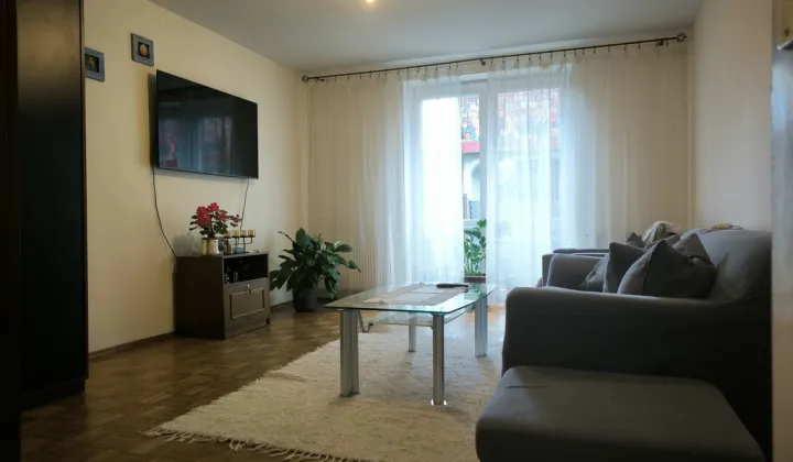 dom wolnostojący, 3 pokoje Nowe Grocholice