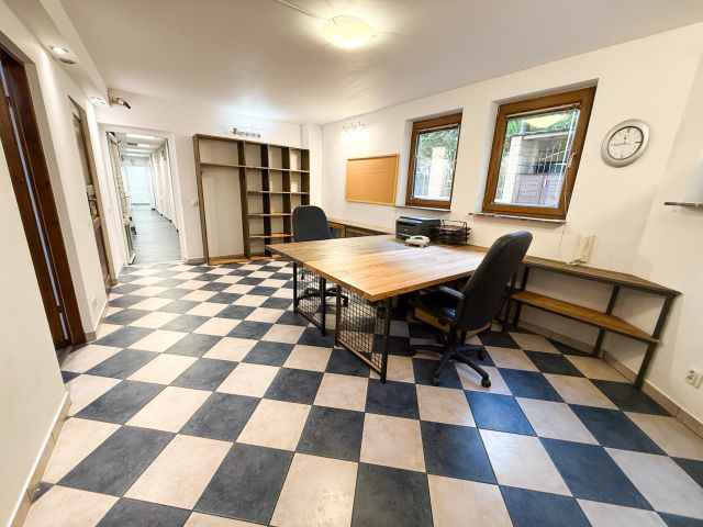 dom szeregowy, 14 pokoi Kraków Olsza, ul. Henryka Wieniawskiego. Zdjęcie 30