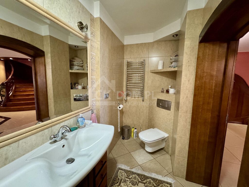 dom wolnostojący, 9 pokoi Starachowice. Zdjęcie 13