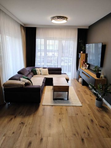 Mieszkanie 4-pokojowe Pabianice, ul. 20 Stycznia. Zdjęcie 1