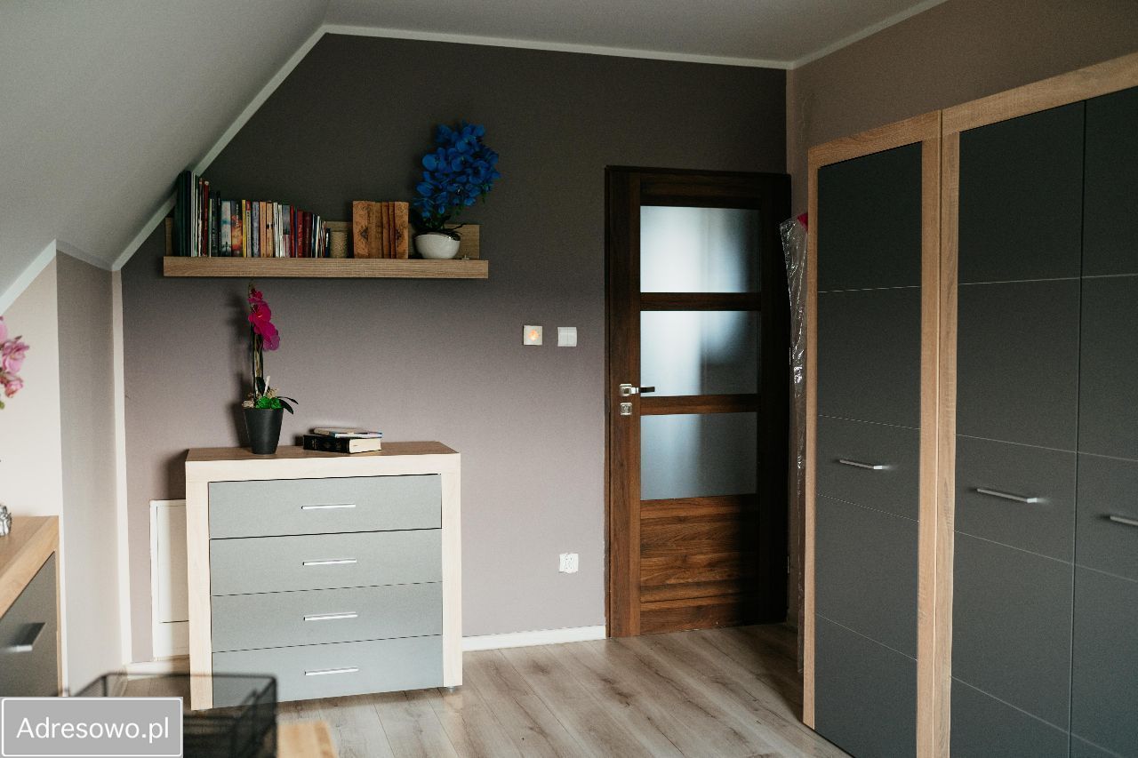 dom wolnostojący, 8 pokoi Kryry, ul. Skotnicza. Zdjęcie 4