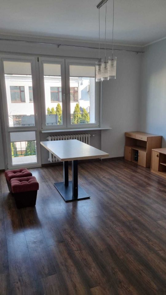 Mieszkanie 1-pokojowe Piła Centrum, ul. Śródmiejska. Zdjęcie 1