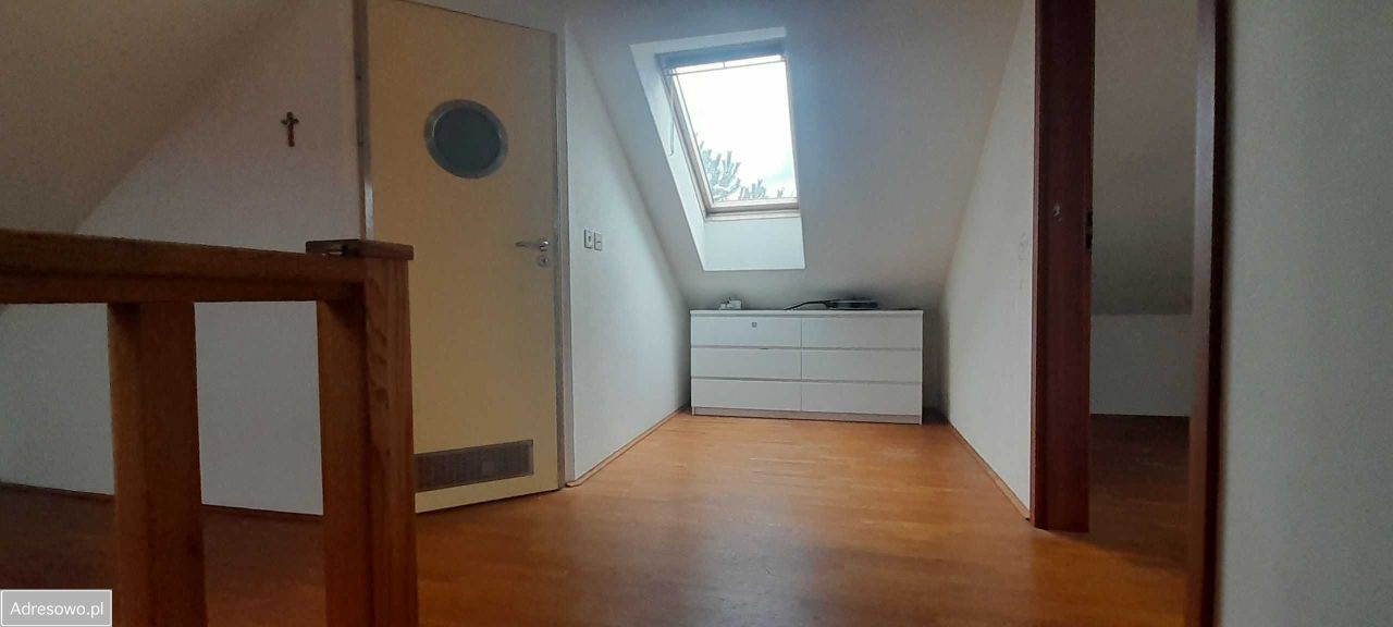 dom wolnostojący Łazy, ul. Różana. Zdjęcie 8