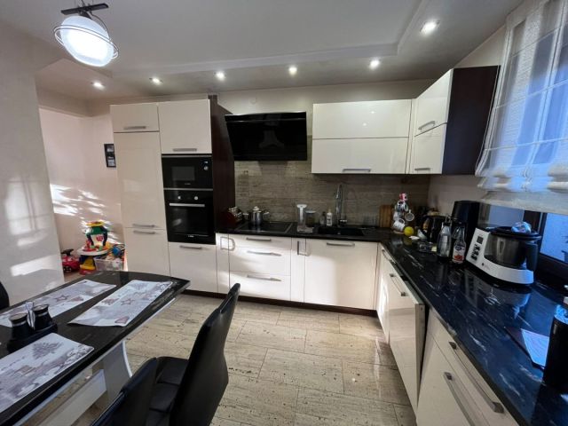 dom szeregowy, 6 pokoi Oława Górnik, ul. Adama Mickiewicza. Zdjęcie 4